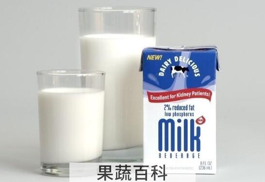 喝低脂牛奶的好处和坏处