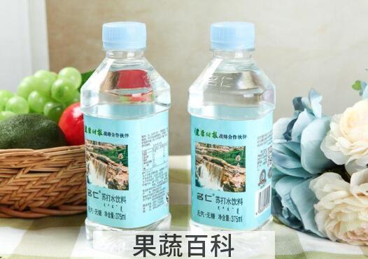 喝苏打水的好处和坏处