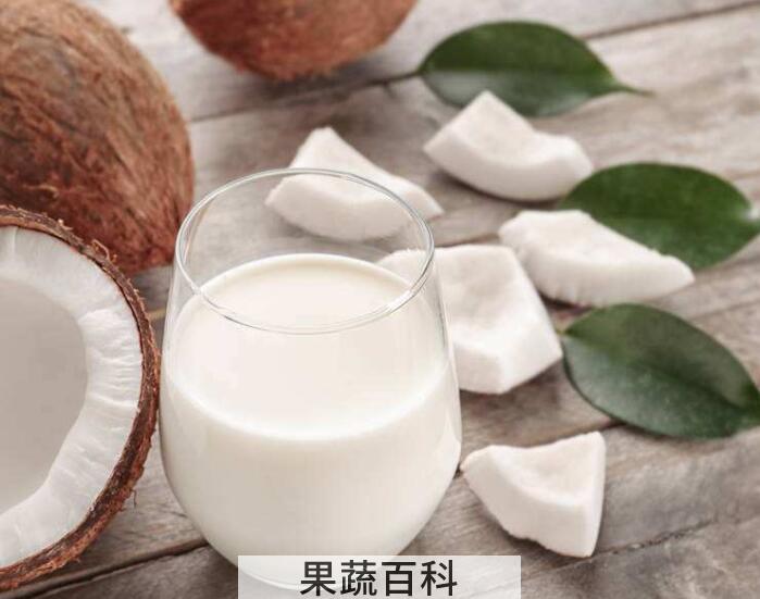 吃椰子防胀气消水肿，椰子的功效与作用竟然这样多