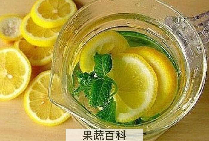 柠檬的功效与作用，多喝柠檬水好处特别多