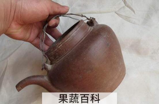 紫砂和南泥的区别