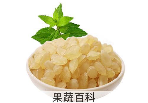皂角米怎么泡发 皂角米泡发的水倒掉吗