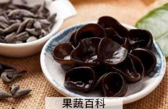 木耳最好不要晚上吃 是什么原因