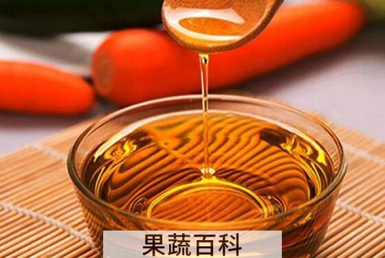 大豆油的功效与作用 大豆油和菜籽油哪个好