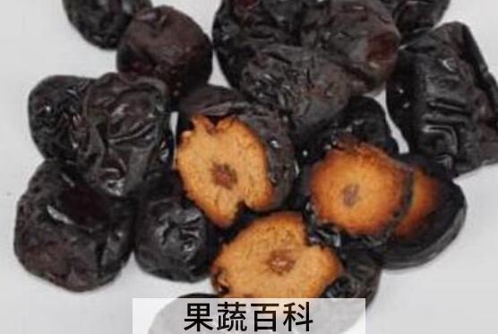 红枣炒黑与炒糊的区别