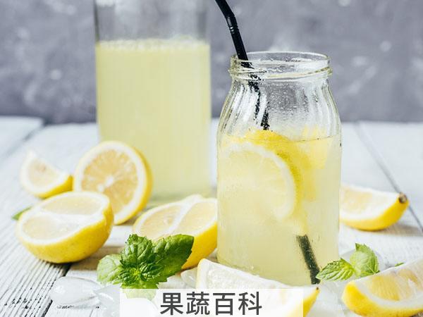 从原材料到水温控制 柠檬水怎么做