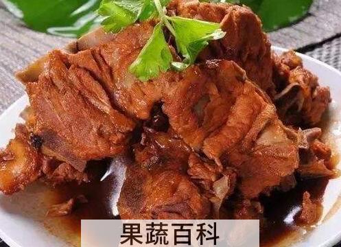 吃猪骨头有什么好处 吃猪骨头的功效与作用