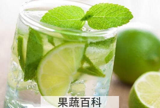 青柠檬泡水的正确做法