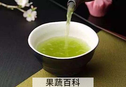 茶水洗脸的正确方法详细步骤