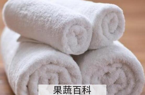 毛巾清除茶渍小窍门