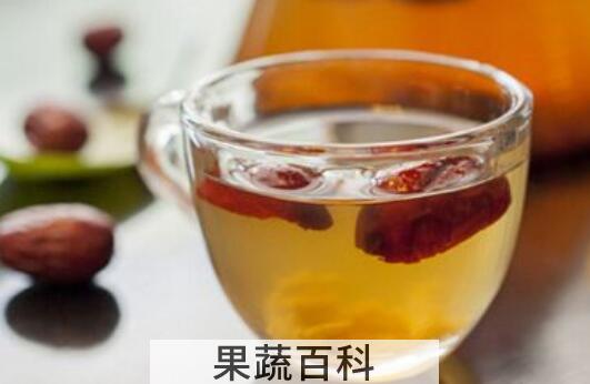焦枣和红枣泡水的区别