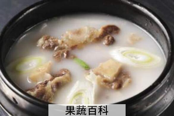 怎么熬骨头汤又白又浓