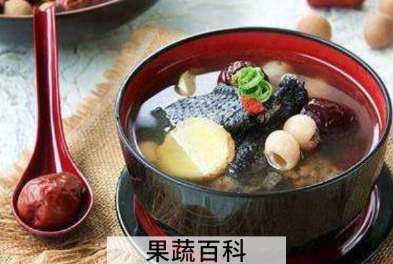 乌鸡汤的功效与作用 喝乌鸡汤禁忌