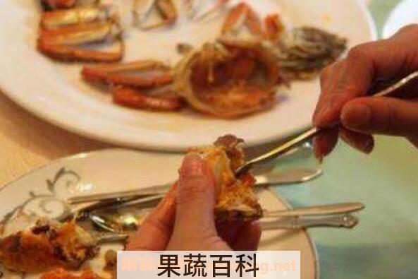 螃蟹怎么吃 螃蟹的吃法剥法图解