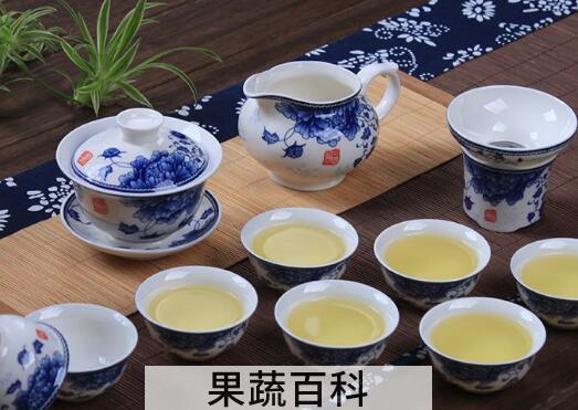 白瓷茶壶壶嘴怎么清洗 白瓷茶壶壶嘴清洗方法