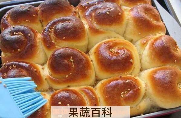 蜂蜜小面包怎么做 蜂蜜小面包的做法小窍门