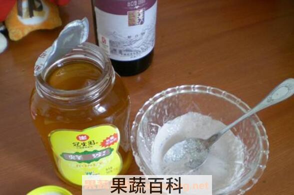珍珠粉蜂蜜面膜怎么做 珍珠粉蜂蜜面膜的做法教程