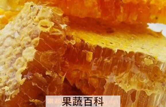 蜂巢蜜怎么吃 蜂巢蜜的作用与功效