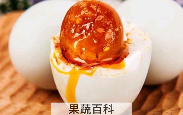 鸭蛋的功效与作用 吃鸭蛋的好处有哪些