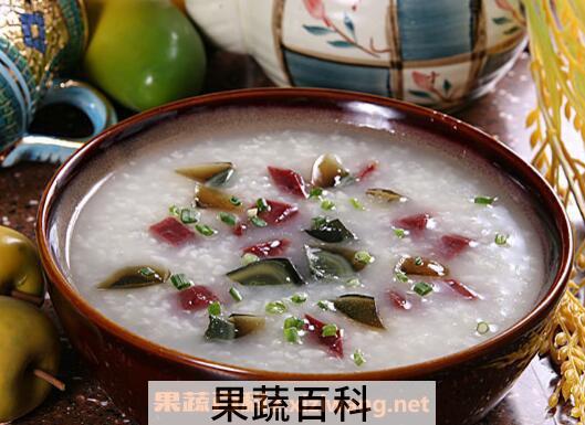 皮蛋瘦肉粥的材料和做法步骤