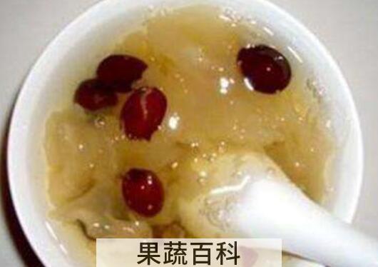 如何熬银耳汤出胶快 银耳出胶好还是不出胶好