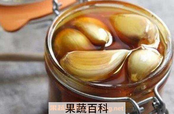 蜂蜜泡大蒜的制作方法 蜂蜜泡大蒜的正确方法