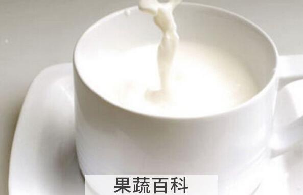 纯牛奶敷脸的功效与作用 牛奶敷脸起什么作用