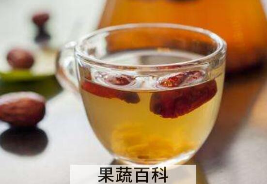 大枣泡水喝的功效 大枣怎么泡水好