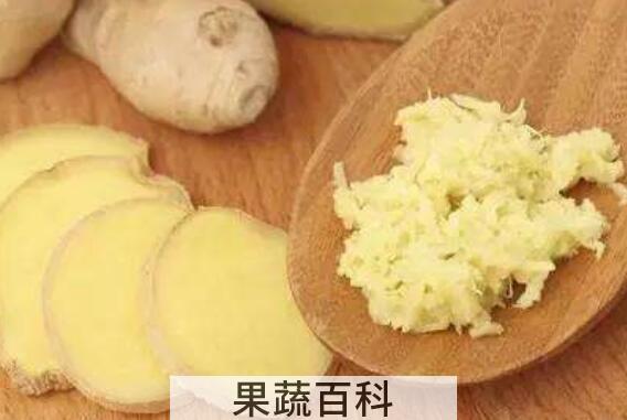 姜泡脚的功效与作用
