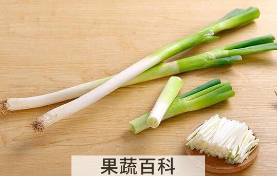 男人生吃大葱的功效