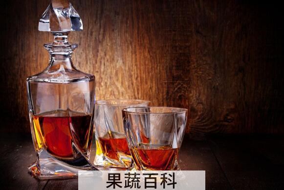 喝洋酒有什么功效作用 洋酒的害处