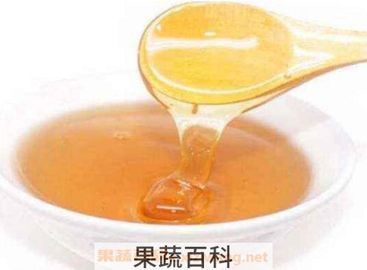 怎样用蜂蜜洗脸 蜂蜜洗脸的好处有哪些