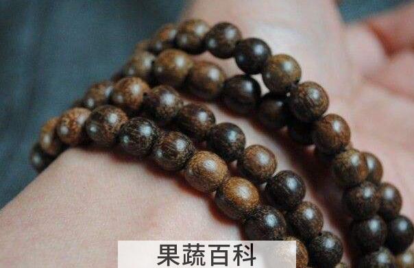 佩戴沉香的功效与作用 佩戴沉香的好处