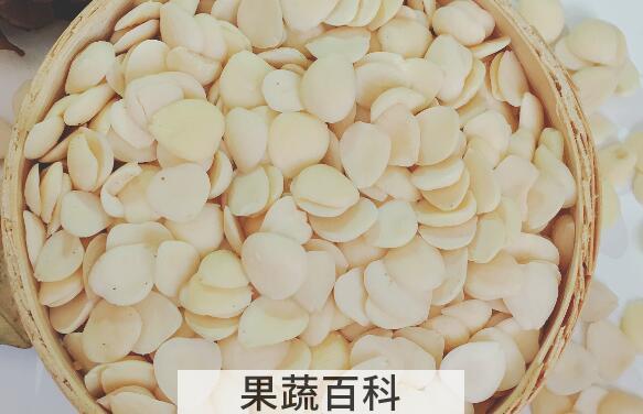 干杏仁怎么处理才能吃 吃干杏仁的好处