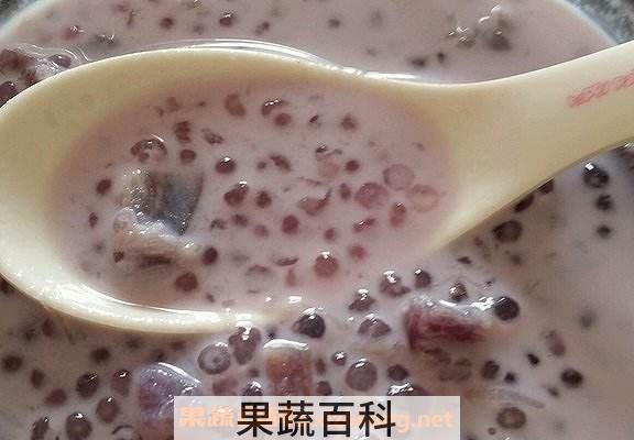 紫薯西米牛奶粥