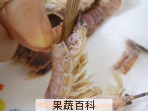 鲜虾如何去皮 虾去皮的方法技巧