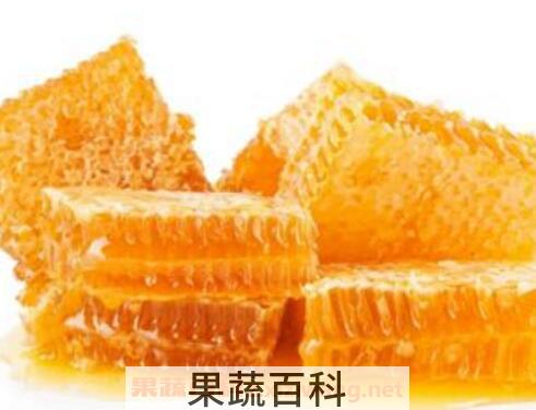 蜂巢蜜的作用与功效 蜂巢蜜能治鼻炎吗