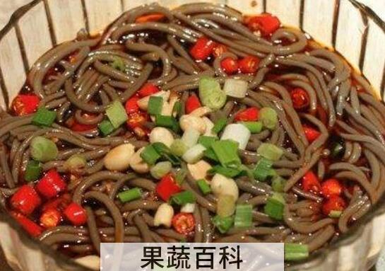 蕨根粉怎么凉拌好吃 正宗蕨根粉凉拌方法