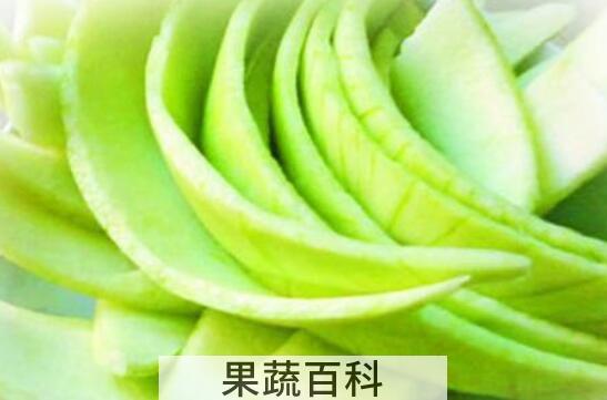 西瓜皮擦脸的作用与功效 西瓜皮敷脸有什么害处