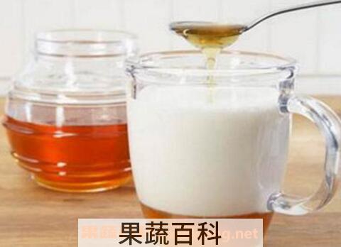 睡前蜂蜜加牛奶的好处和坏处