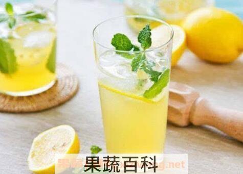 柠檬蜂蜜水的功效