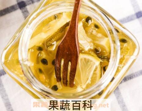  喝蜂蜜水有什么好处 喝蜂蜜水的功效与作用