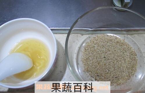 白芝麻蒸蜂蜜的功效