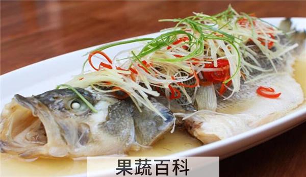 吃鲈鱼有什么好处，小孩子吃鲈鱼健脑补钙