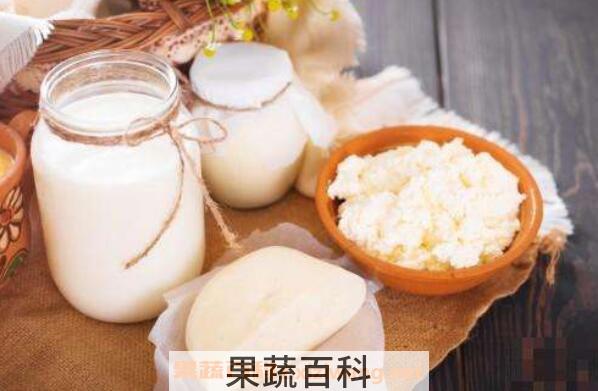 牛奶洗脸有什么好处 牛奶洗脸的正确方法