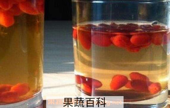 枸杞酒的副作用和禁忌 枸杞酒哪些人不能喝