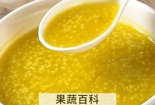 果蔬百科 小米粥的功效与作用