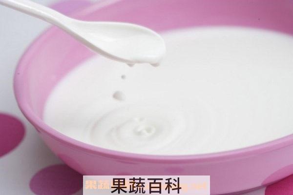 牛奶洗脸