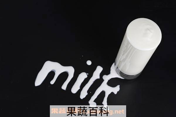 牛奶洗脸
