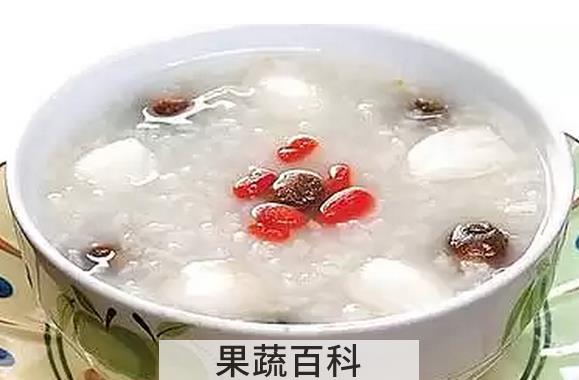 果蔬百科鲜藕枣梨粥的做法